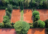 Bovenaanzicht tennispark vereniging