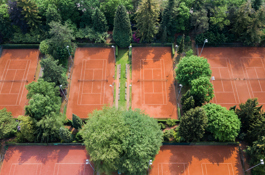 Bovenaanzicht tennispark vereniging